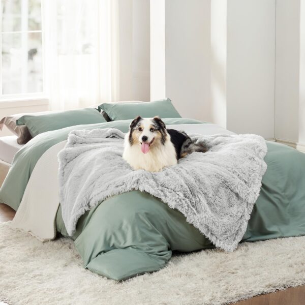 Waterproof Dog Blankets for Large Dogs - Cat Blanket for Bed Couch Protector Washable Long Faux Fur, Calming Soft Reversible Throw Furniture Protection for Puppy Pet, 60