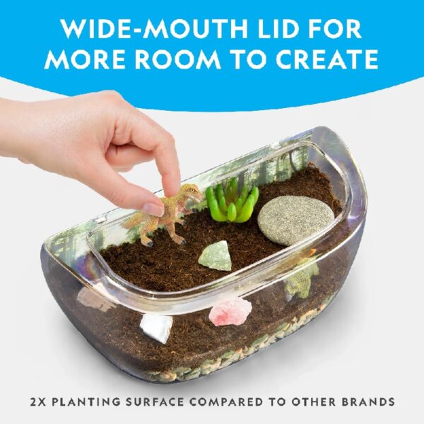 NATIONAL GEOGRAPHIC Light Up Dinosaur Terrarium Kit for Kids with Real Plants, Fossils & More, for Unisex Children (Age Group: 6 to 12 years)