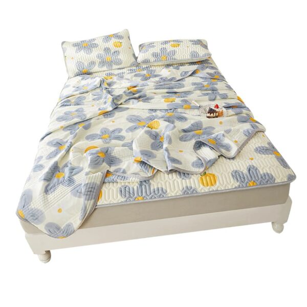 Soft, Breathable & Skin-Friendly Latex Pad with 2 Pillowcases, 150x200cm/59.1x78.7in Summer Cooling Mattress Topper