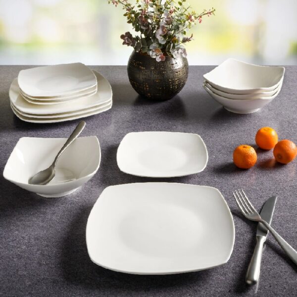 Everyday Square 12-Piece Dinnerware Set