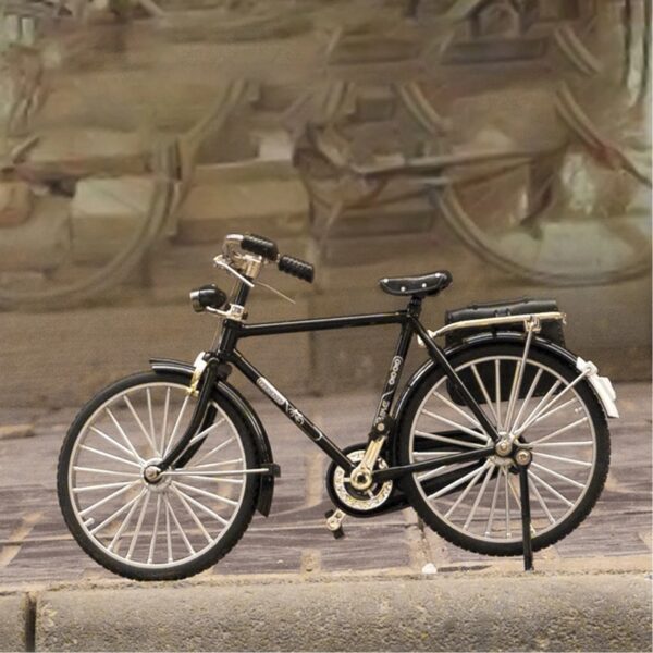 Mini Bike Toys, Simulation Vintage Bicycle Model Miniature Toys Retro Decoration for Collection & Bookshelf Display