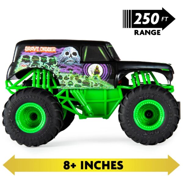 Official Grave Digger Remote Control Monster Truck, 1:24 Scale, 2.4 GHz, Kids Toys for Boys and Girls Ages 4 and up