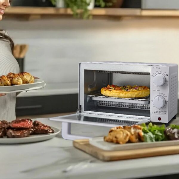 4 Slice Countertop Toaster Oven with 3 Settings, includes Baking Rack and Pan, Black, New
