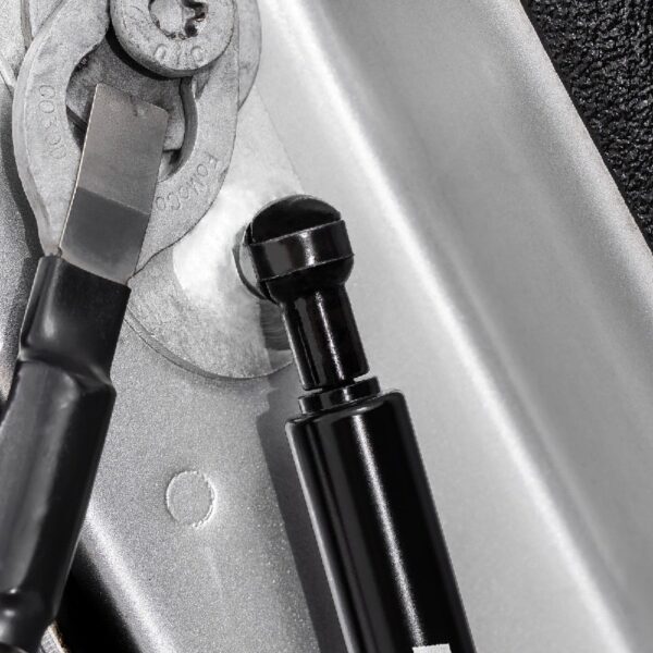Hydraulic Tailgate Assist for 15-25 Ford F-150/F-250/F-350 - 73222