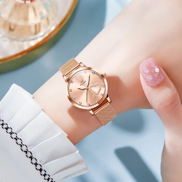 Women Watch Fashion Rose Gold Diamond Analog Quartz Female Watch for Women Luxury Dress Ladies Stainless Steel Luminous Waterproof Date Wrist Watches Green Dial