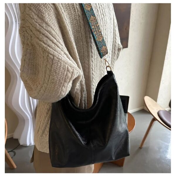 Hobo Bags for Women Crossbody Handbags Guitar Strap Shoulder Bucket Bag Vegan Leather Purse Trendy Boho Tote Purses
