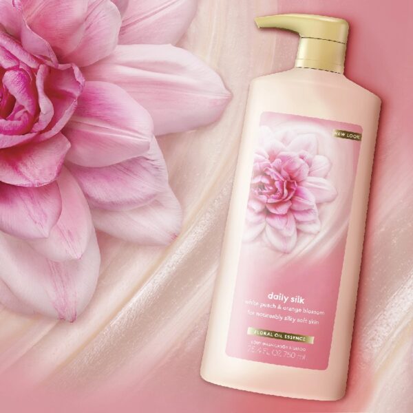 Body Wash with Pump Daily Silk With Silk Extract For Noticeably Silky 25.4 oz