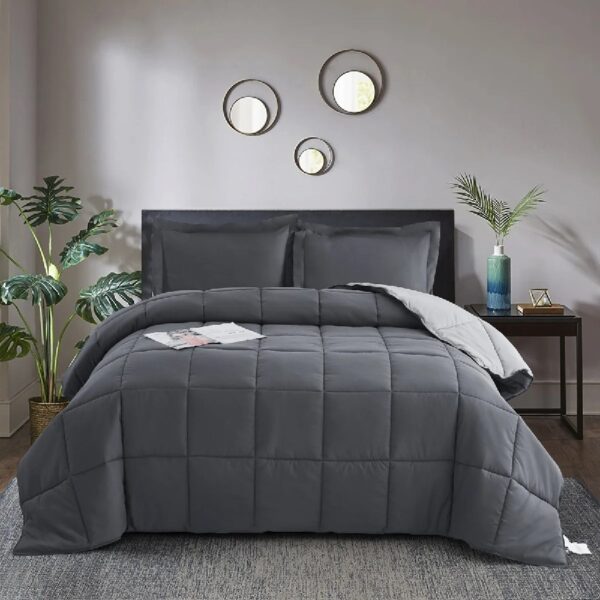 Light Weight Down Alternative Comforter Set, Queen, Green, Reversible