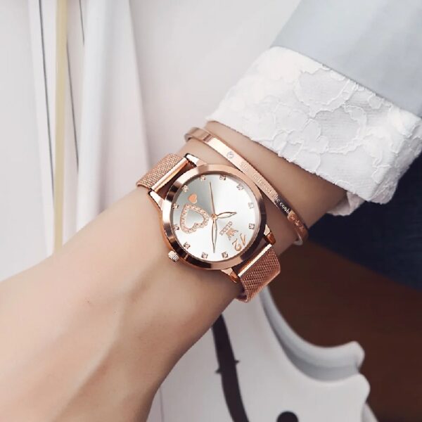 Women Watch Fashion Rose Gold Diamond Analog Quartz Female Watch for Women Luxury Dress Ladies Stainless Steel Luminous Waterproof Date Wrist Watches Green Dial