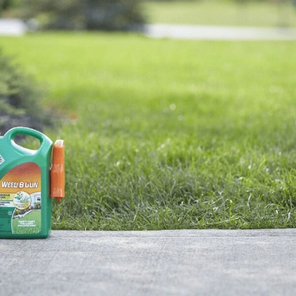 Weed B Gon Plus Crabgrass Control Weed Killer, Ready-to-Use Trigger Sprayer, 1 gal