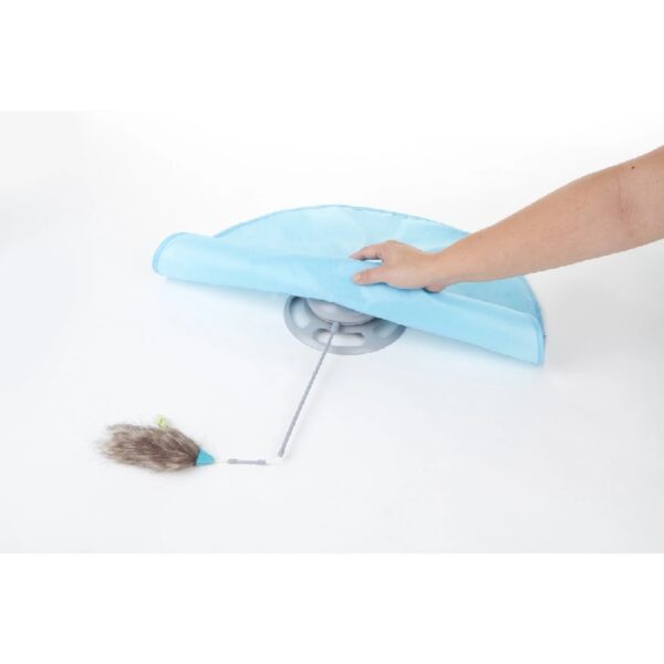 SmartyKat Hot Pursuit Electronic Concealed Motion & Light Cat Toy with Faux Fur Wand