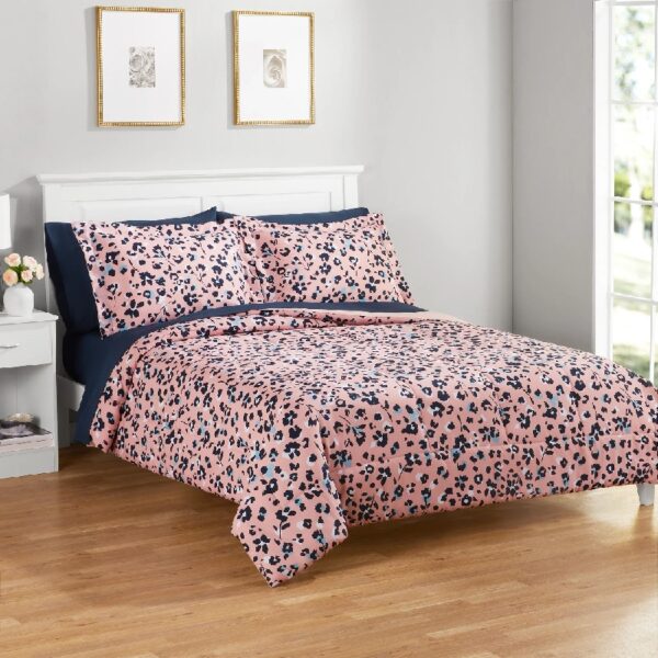 7 Piece Reversible Bed in a Bag Comforter Set with Sheets, Black, Queen
