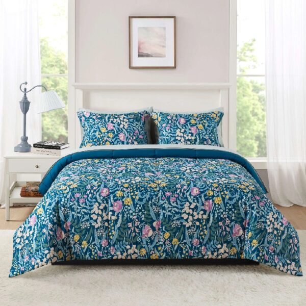 7 Piece Reversible Bed in a Bag Comforter Set with Sheets, Black, Queen