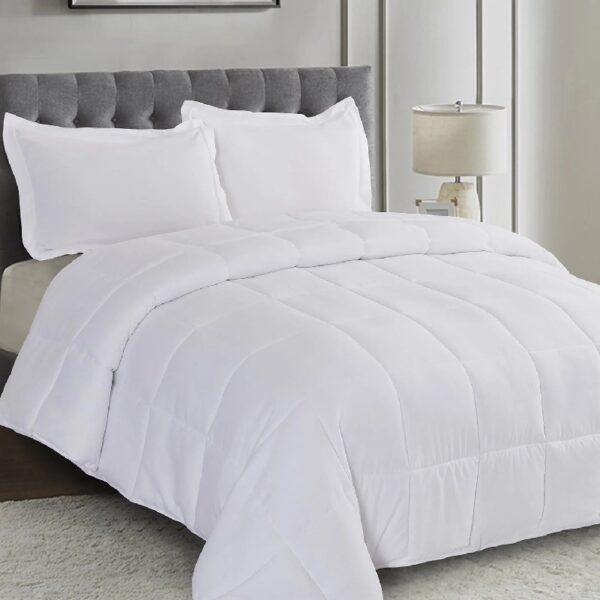 Light Weight Down Alternative Comforter Set, Queen, Green, Reversible