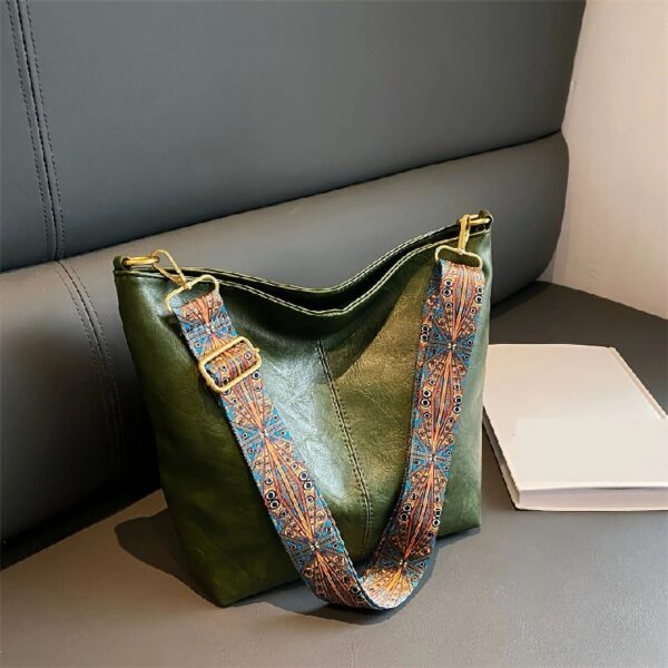 Hobo Bags for Women Crossbody Handbags Guitar Strap Shoulder Bucket Bag Vegan Leather Purse Trendy Boho Tote Purses
