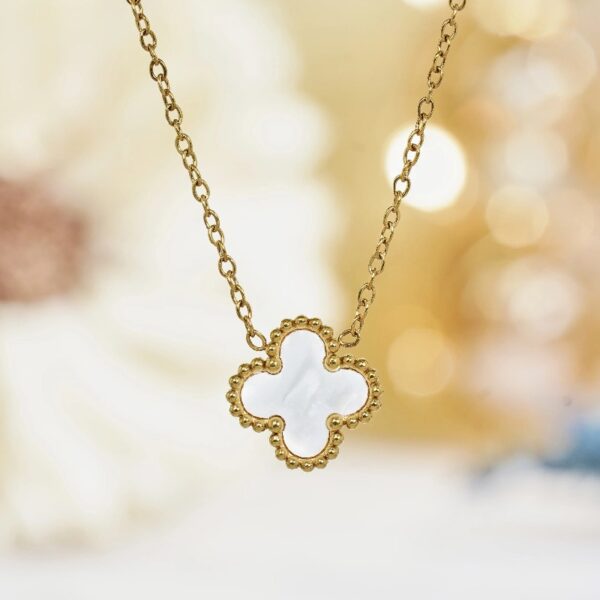 White Flower Pendant Necklace in Yellow Gold Plated