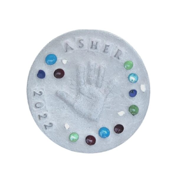 DIY Stepping Stone Kit with Color Pigment, Handprint Stepping Stone, Mother's Day Gift, Footprint Stepping Stone (8 Inch, Red)