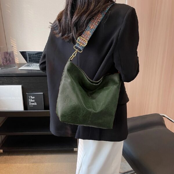 Hobo Bags for Women Crossbody Handbags Guitar Strap Shoulder Bucket Bag Vegan Leather Purse Trendy Boho Tote Purses