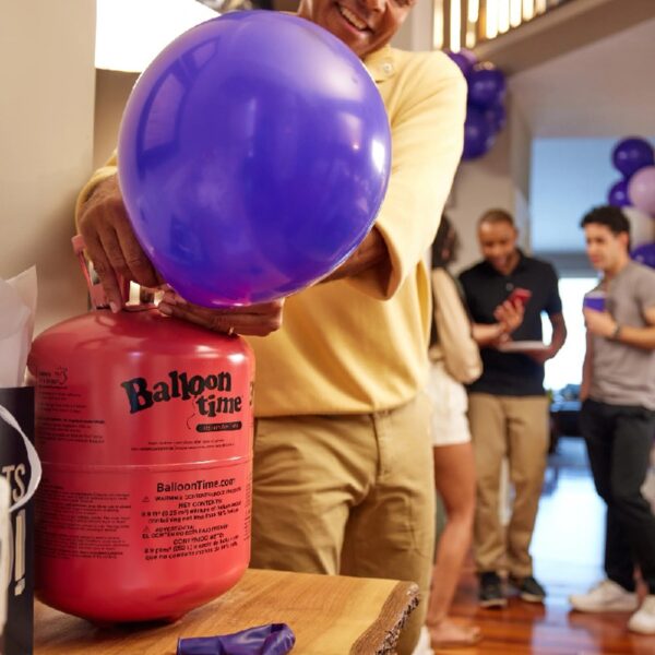 Balloon Time 9.5in Medium Helium Tank Kit with Colorful Latex Balloons, 8.9 cu ft, 30 Count