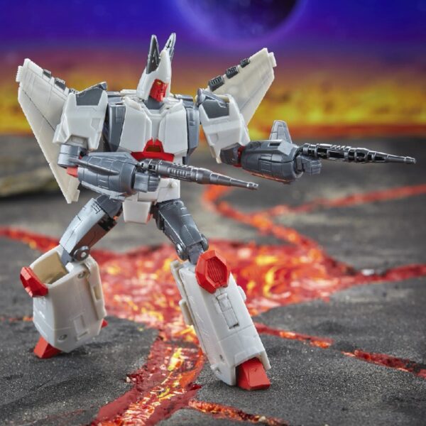 Legacy United Voyager Star Raider Ferak 7” Action Figure, 8+, Walmart Exclusive