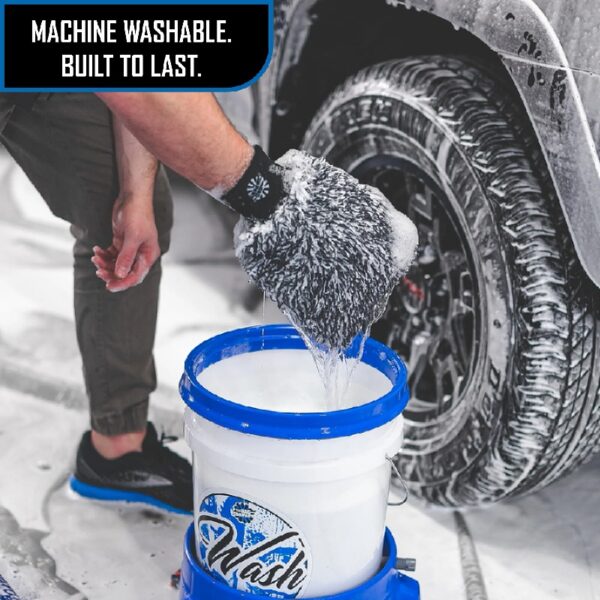 The Cyclone Ultra - Car Wash Mitts - 8in x 9in Blue + Black (2 Pack)