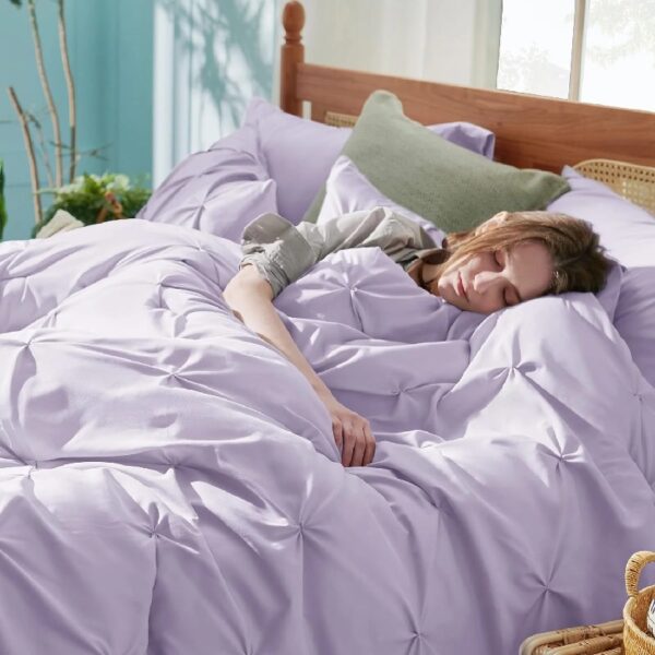 Dorm Bedding Twin Comforter Set - 5 Pieces Pintuck Bed in A Bag with Comforters, Sheets, Pillowcases & Shams