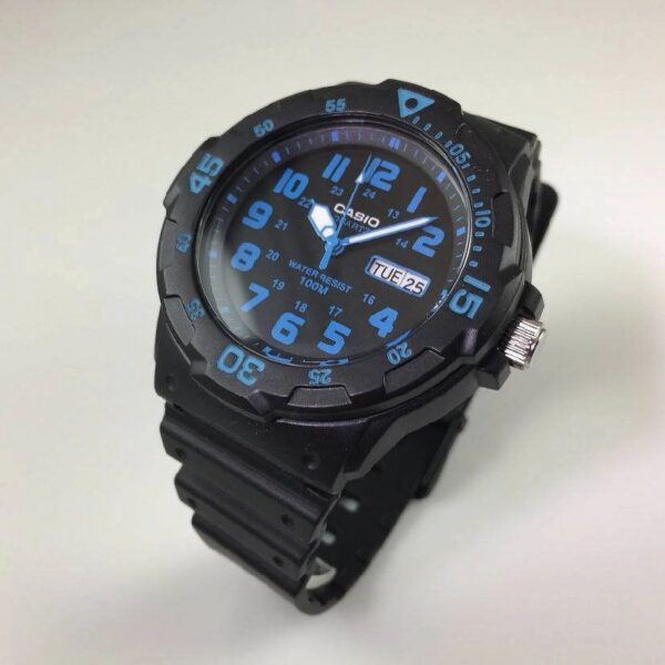 Men's Dive Style Watch, Black MRW200H-1BV