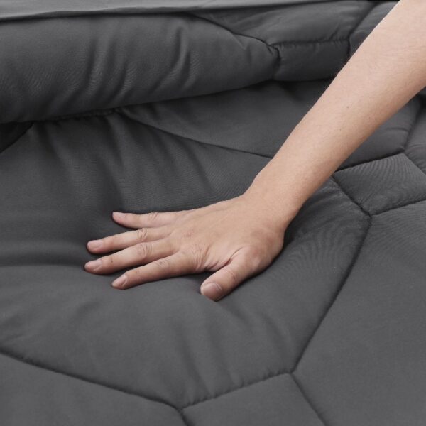 8 PCS Modern Comforter Set with Sheets All Season Bed in a Bag, Black, Queen Size