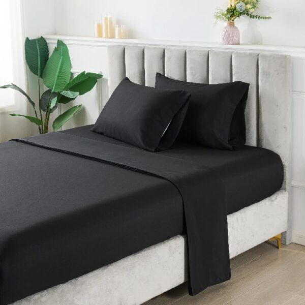7 Piece Reversible Bed in a Bag Comforter Set with Sheets, Black, Queen