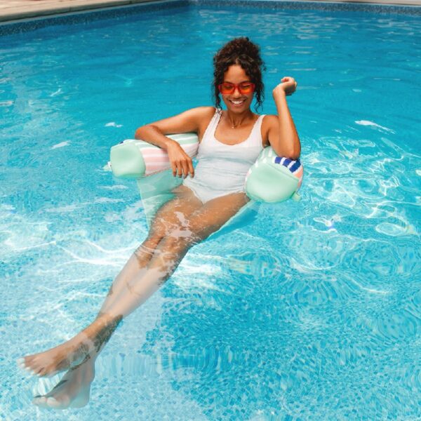 Shaka Sling XL Pool Float, Doubled-Sided Mesh, Quick Draining Fabric, No Inflation Needed, Sweet Shells Berry