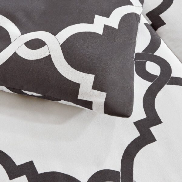Lux Decor Collection 5 Piece Queen Down Alternative Comforter Set, Washable Duvet Bedding Set - Quatrefoil Navy