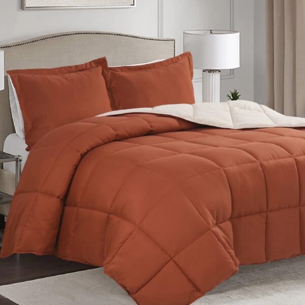 Light Weight Down Alternative Comforter Set, Queen, Green, Reversible