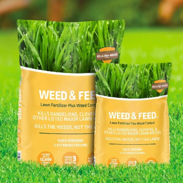 Weed & Feed, 28-0-3 Lawn Fertilizer and Weed Control , 31.2 lbs - 12,000 Sq. ft.