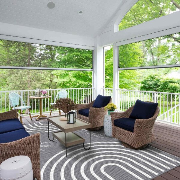 Outdoor Rugs Waterproof Plastic Straw Mat 6'x9' Reversible Patio Deck Beach Blue & White