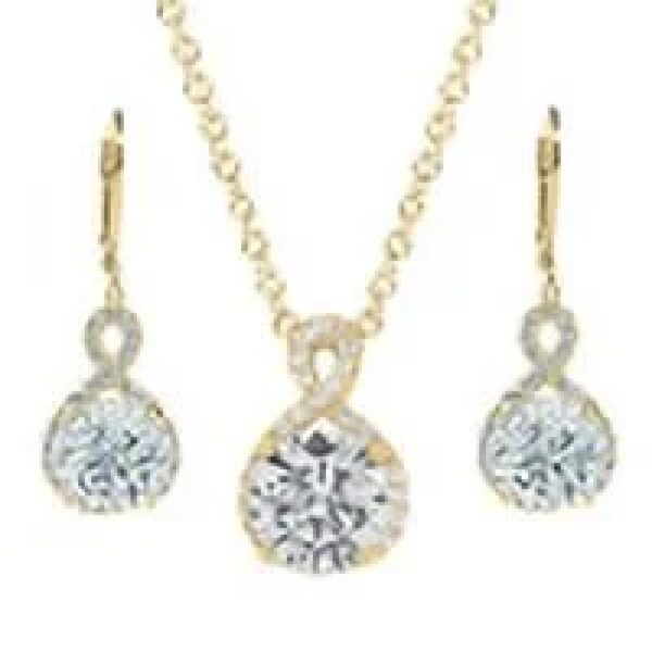 Cate & Chloe Alessandra 18k White Gold Plated Jewelry Set With Simulated Diamond Crystals for Women