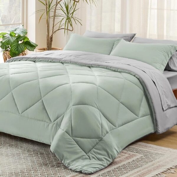 Light Purple Queen Comforter Set - 7 Pieces Reversible Queen Bed in a Bag, Queen Bed Set Light Purple and Grey with Comforters, Sheets, Pillowcases & Shams