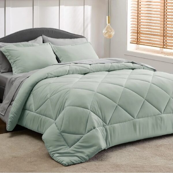 Light Purple Queen Comforter Set - 7 Pieces Reversible Queen Bed in a Bag, Queen Bed Set Light Purple and Grey with Comforters, Sheets, Pillowcases & Shams